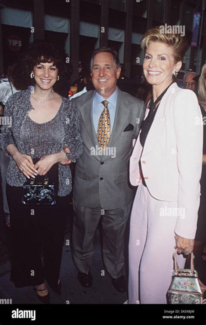 Dara Sedaka Biography, Age, Height, Husband, Net Worth, Family