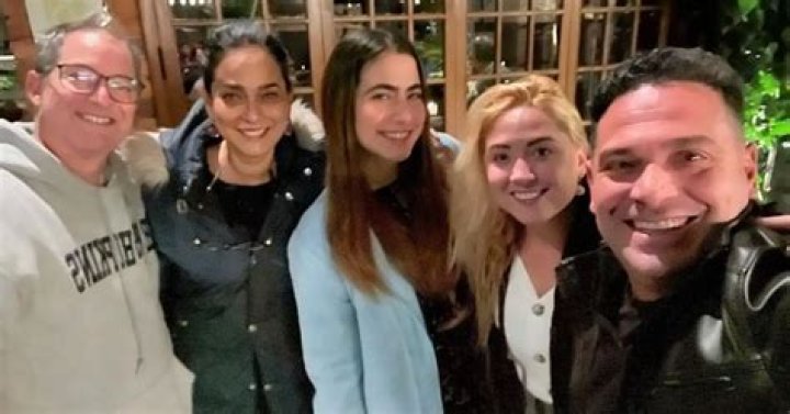 Mijail Mulkay Biography, Age, Height, Net Worth, Family